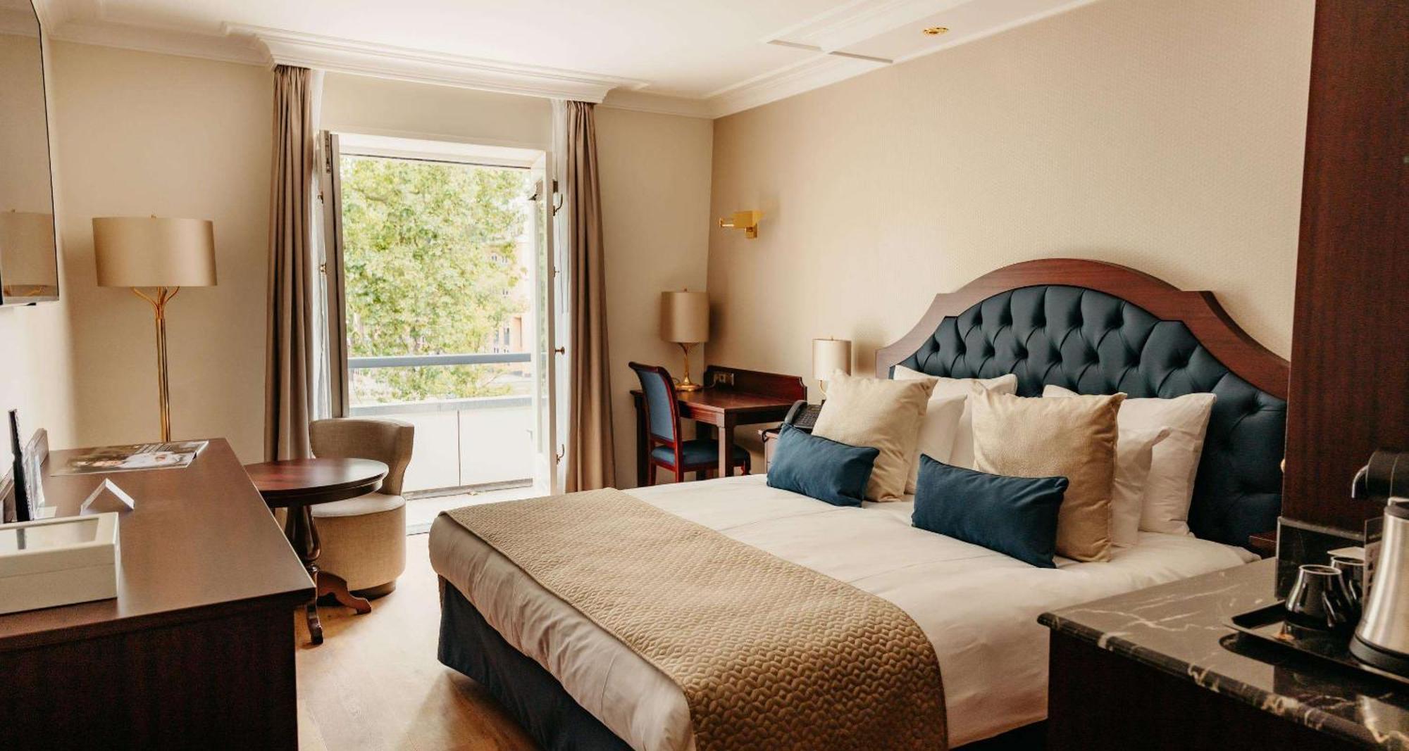 Grand Hotel Karel V Utrecht Kültér fotó