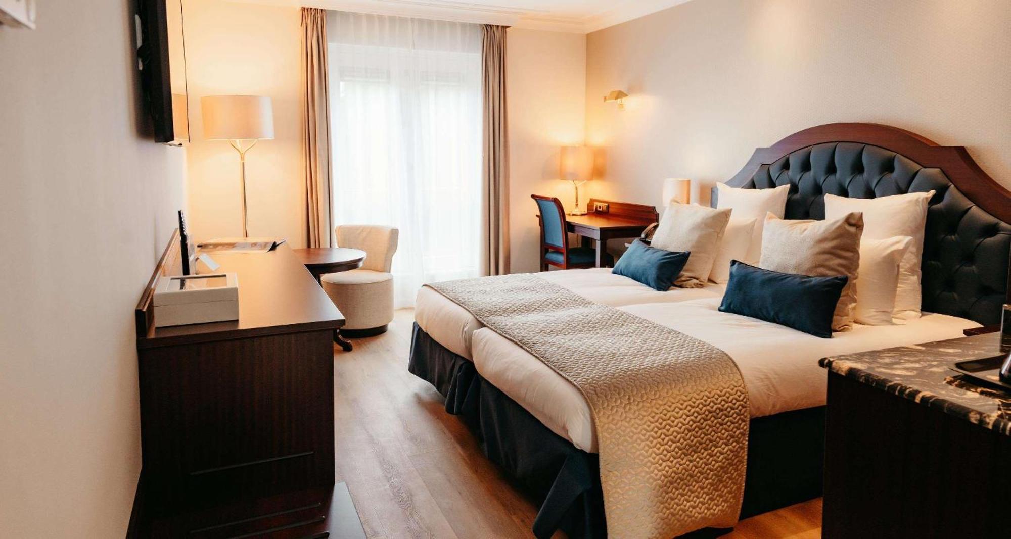 Grand Hotel Karel V Utrecht Kültér fotó