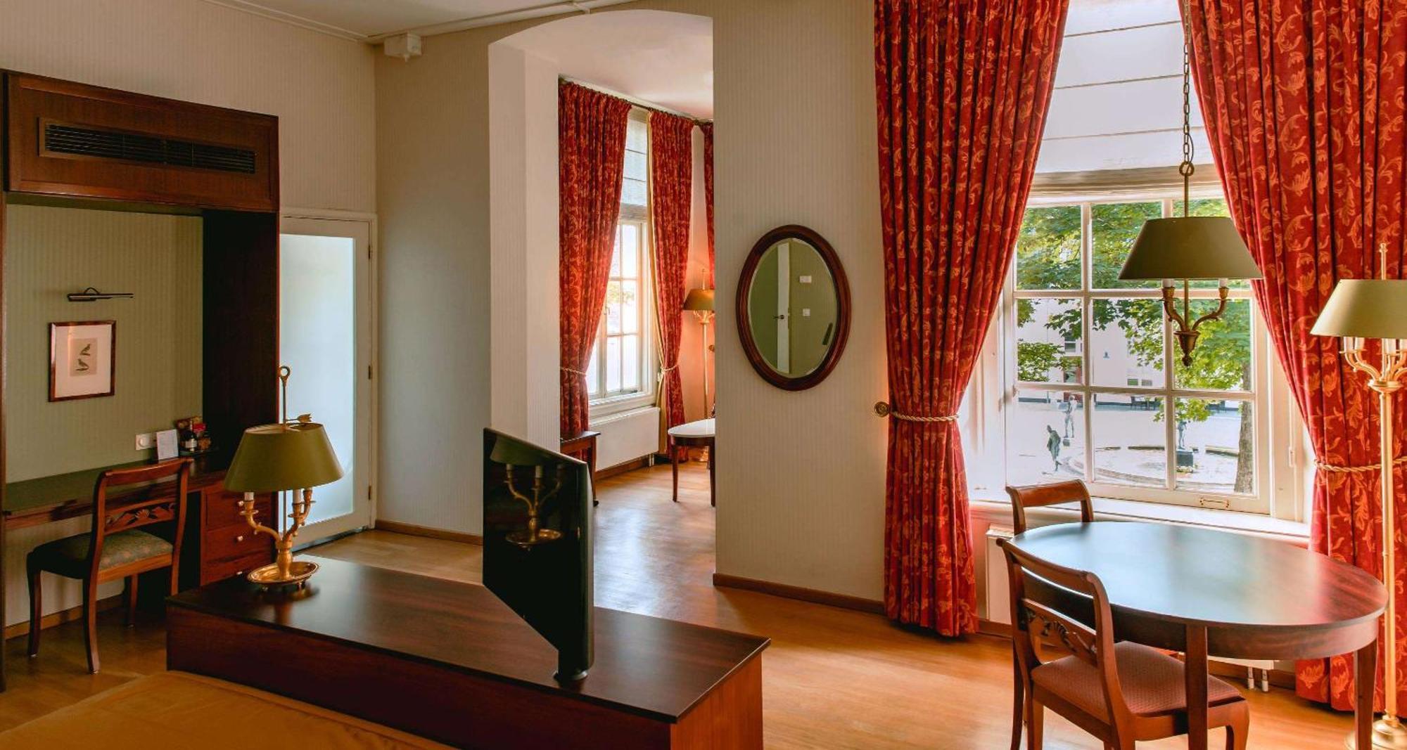 Grand Hotel Karel V Utrecht Kültér fotó