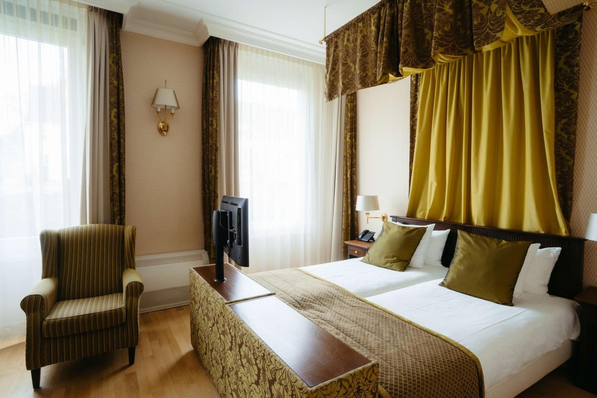 Grand Hotel Karel V Utrecht Kültér fotó